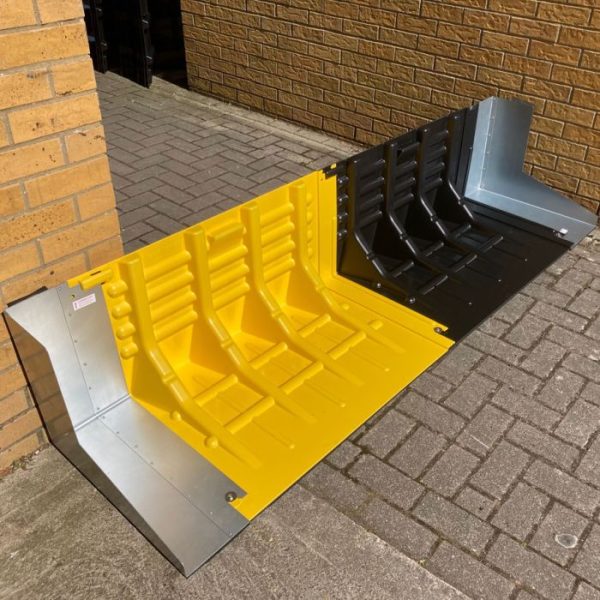 Flood Fence Water Diverter Barrier - Image 2